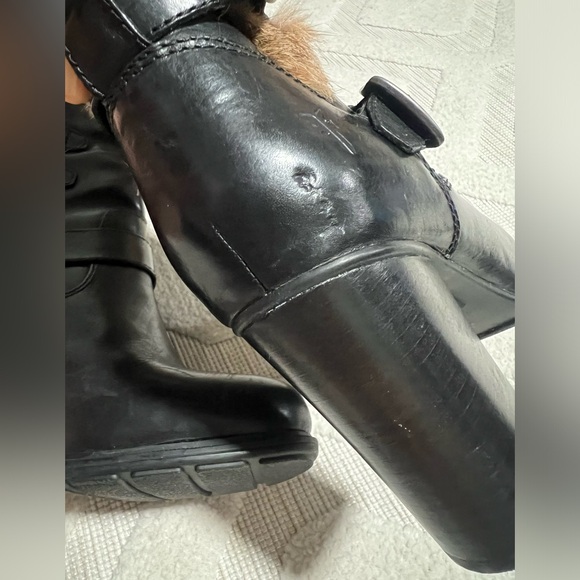 Sold FRYE Penny Luxe Moto Short Black - Picture 4 of 11